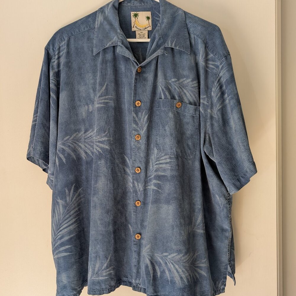 Banana Cabana 100% Silk Men's XXL button up shirt.